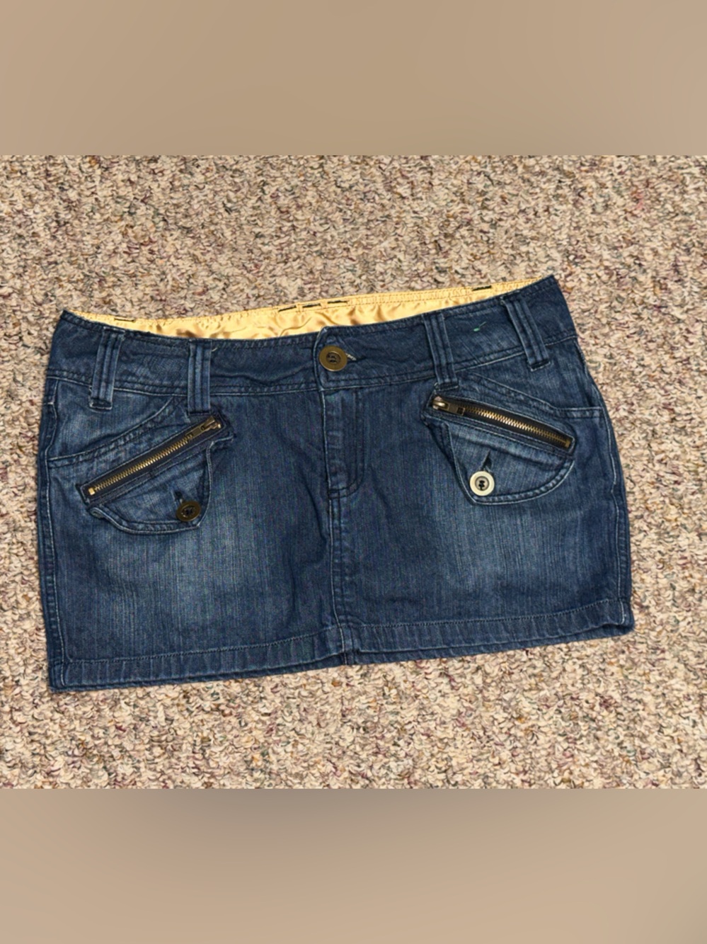 Women's size 12 Denim&Co Blue Denim Mini Skirt with Zip Detail